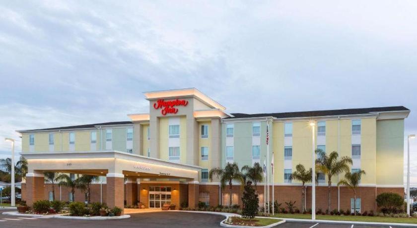 Hampton Inn בארטו מראה חיצוני תמונה